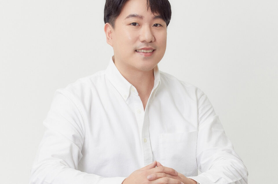 전 재 영
